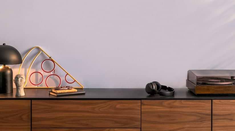 Sticker Magnet background